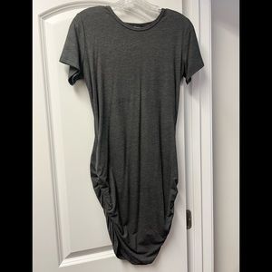 Fitted cotton maternity dress